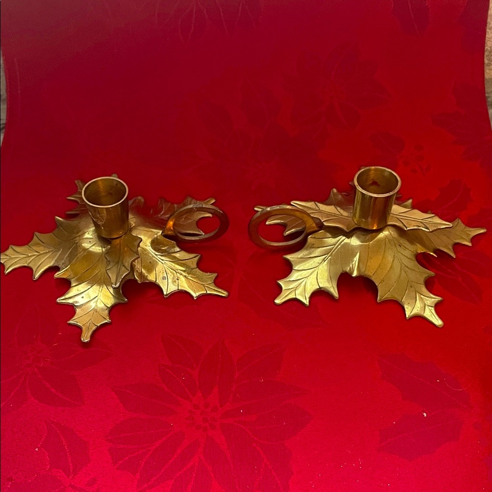 Vintage Set of 2 Brass Holly Candleholders with Finger Rings